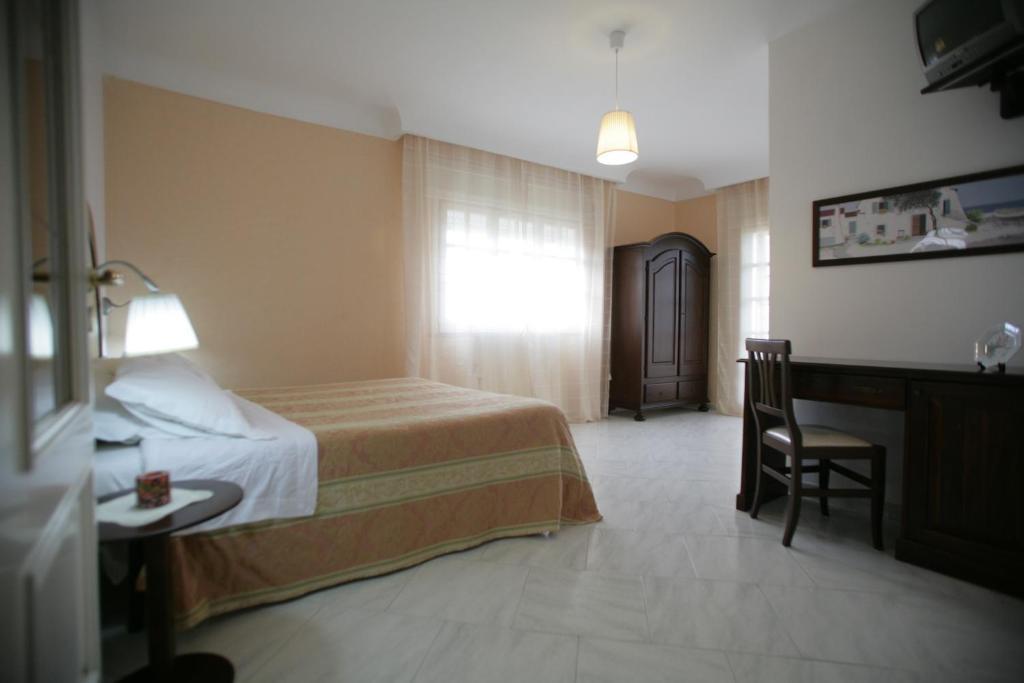 Bed And Breakfast Casagalez Santa Domenica  Room photo